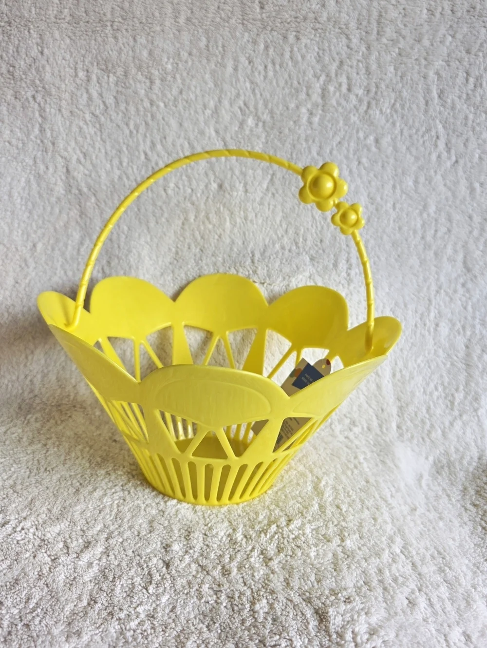 New Target Vintage Plastic Scallop Easter Basket for presents, Mothers Day 2026
